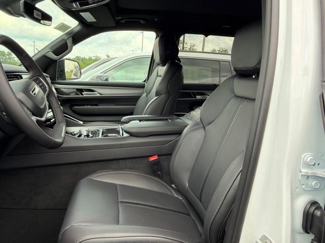 2026 Jeep Grand Wagoneer Limited Reserve