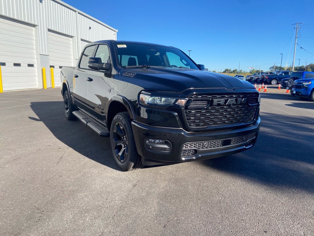 2027 RAM 1500 Big Horn/Lone Star