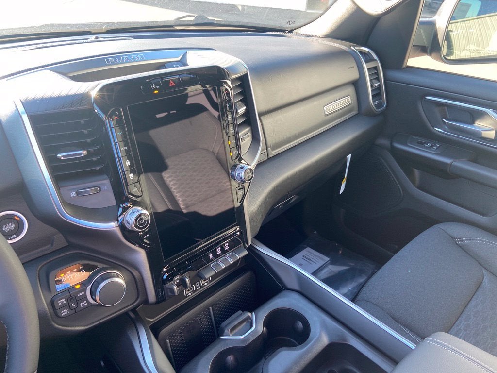 2027 RAM 1500 Big Horn/Lone Star