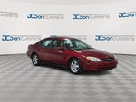 2002 Ford Taurus SE