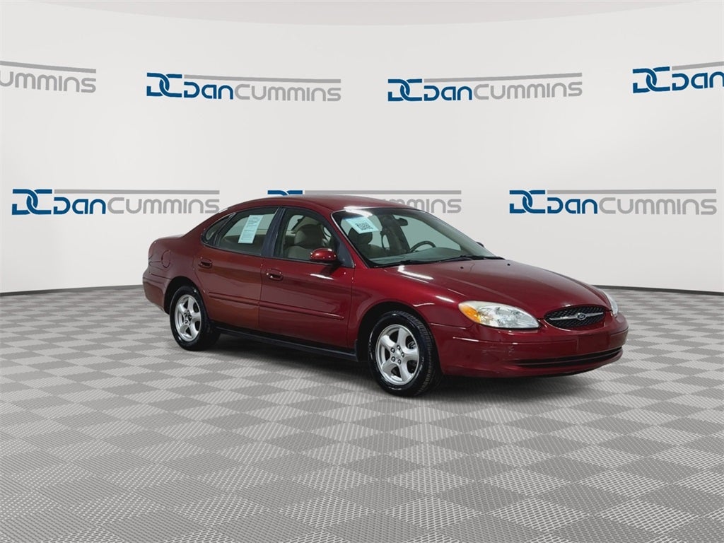 2002 Ford Taurus SE