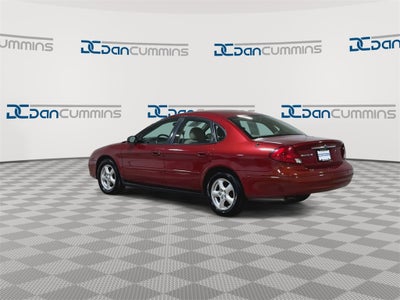 2002 Ford Taurus SE