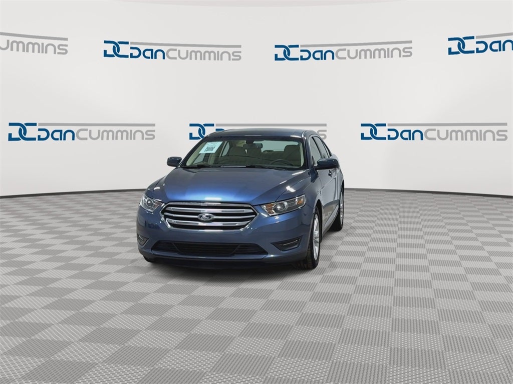 2018 Ford Taurus SEL