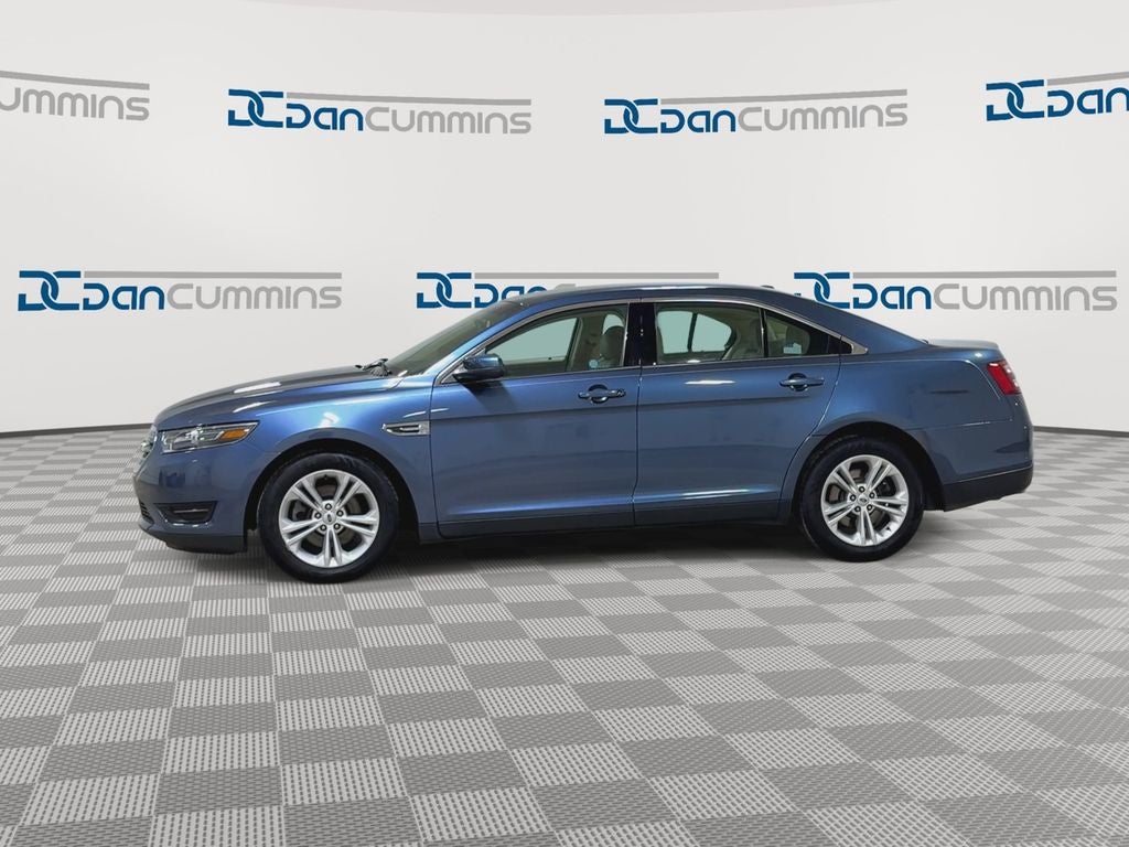 2018 Ford Taurus SEL