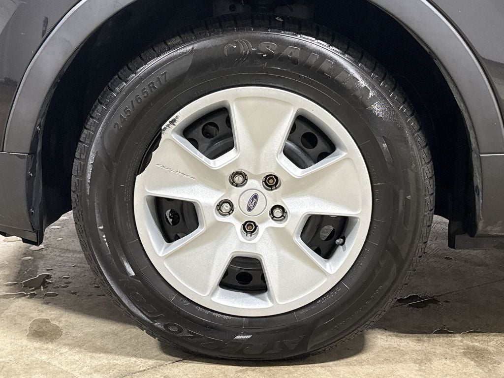 2013 Ford Explorer Base