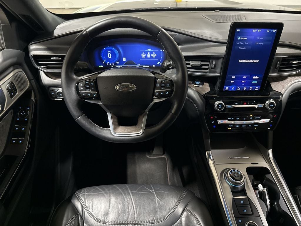 2022 Ford Explorer Platinum