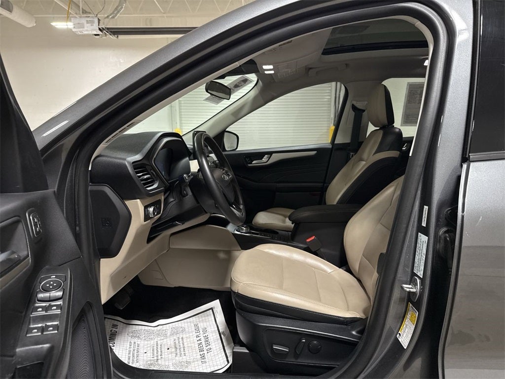 2021 Ford Escape SEL