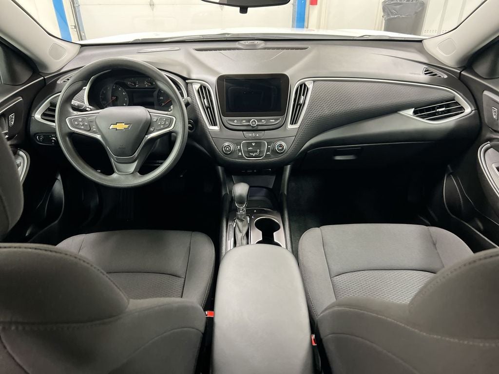 2023 Chevrolet Malibu LS