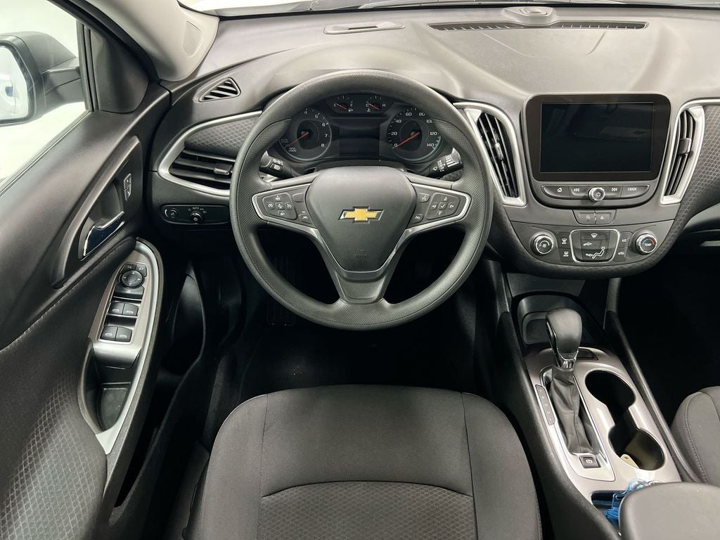2023 Chevrolet Malibu LS