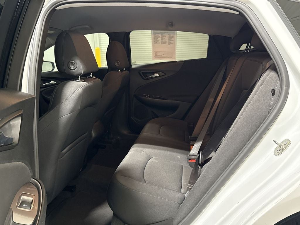 2021 Chevrolet Malibu LS