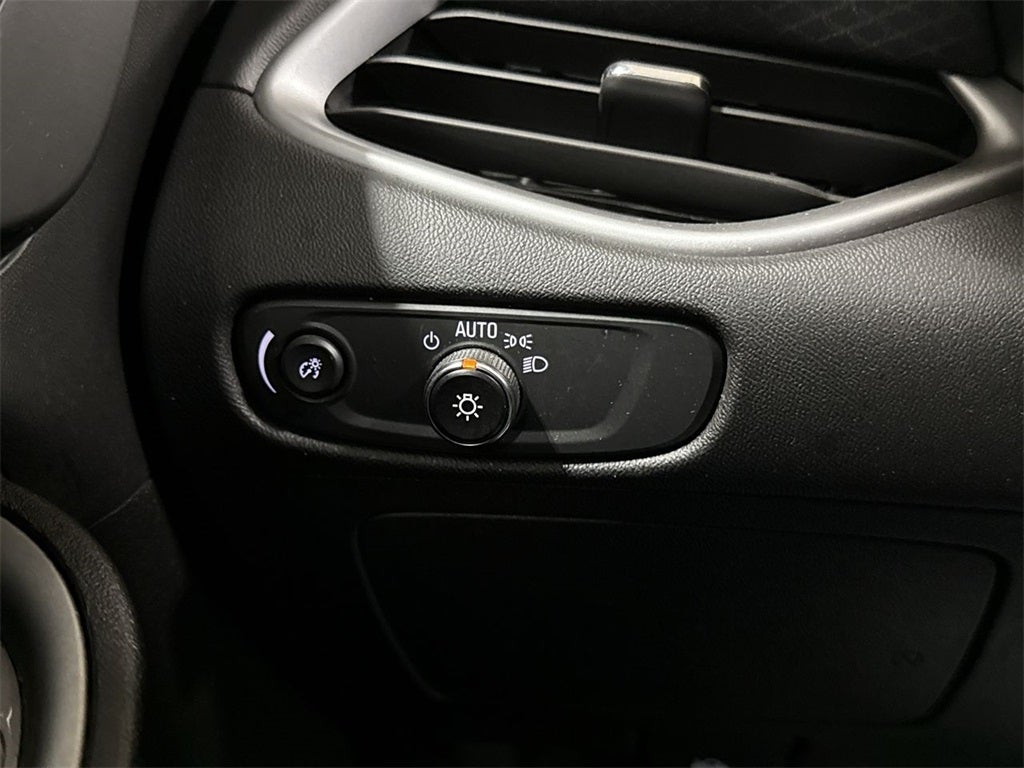 2023 Chevrolet Malibu LS