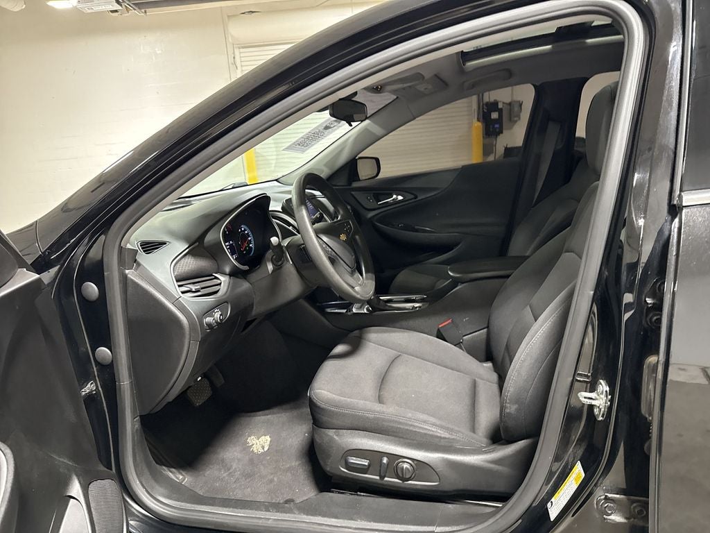 2023 Chevrolet Malibu LT 1LT