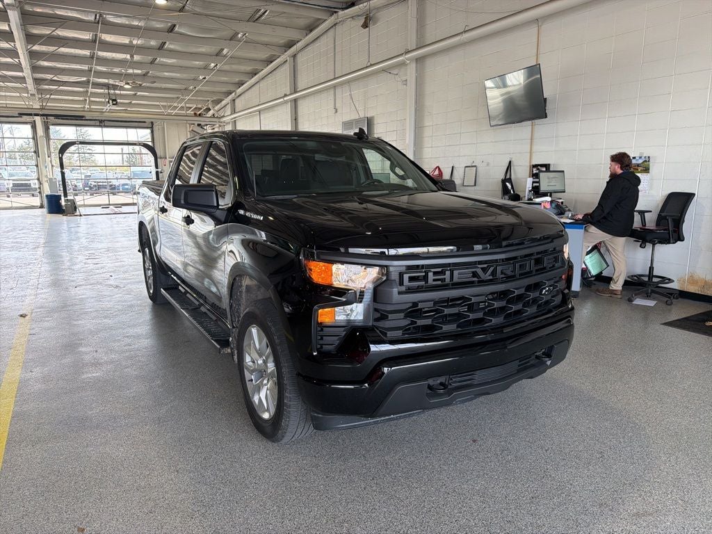 2024 Chevrolet Silverado 1500 Custom