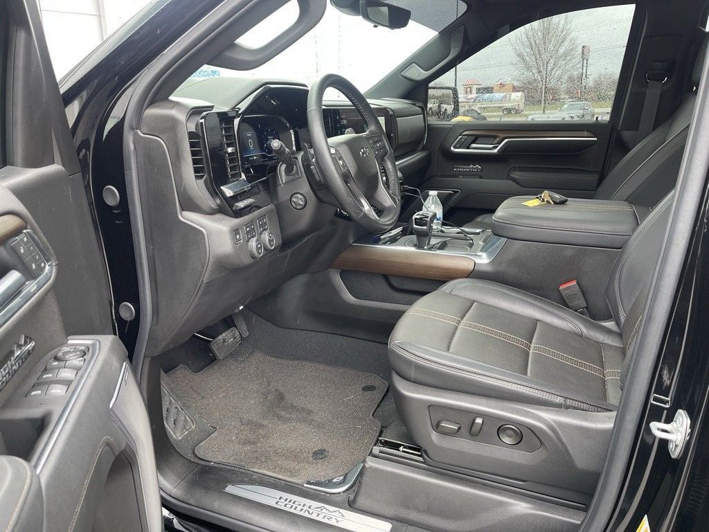 2025 Chevrolet Silverado 1500 High Country