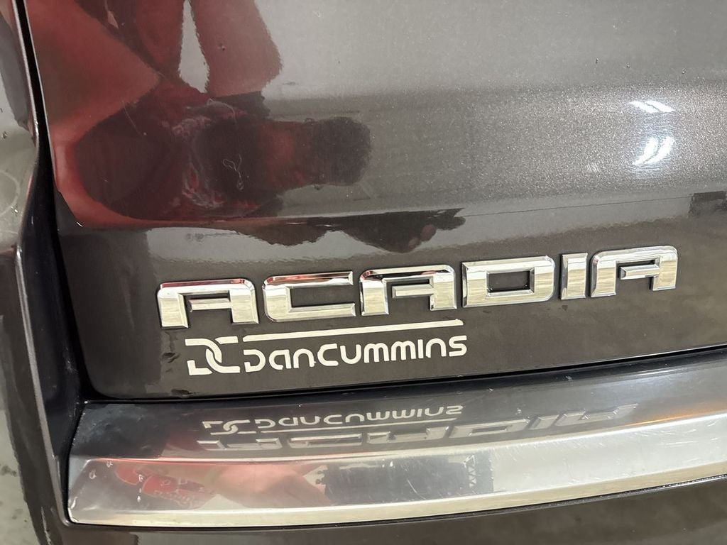 2016 GMC Acadia SLE-2