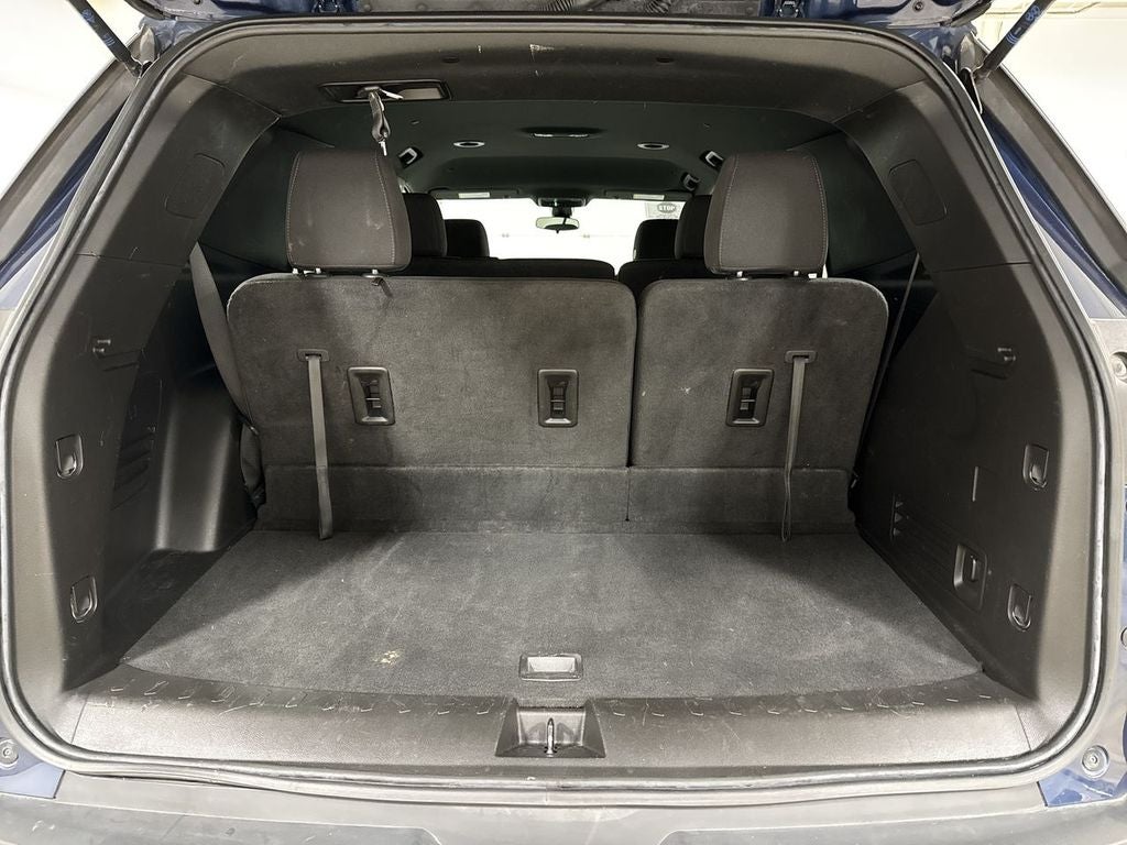 2023 Chevrolet Traverse LT