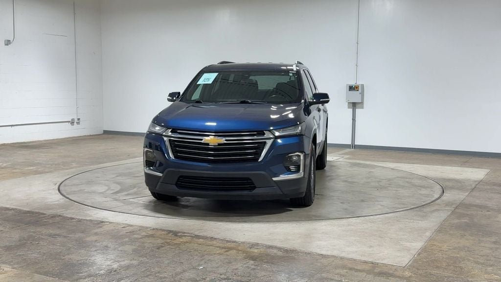 2023 Chevrolet Traverse LT