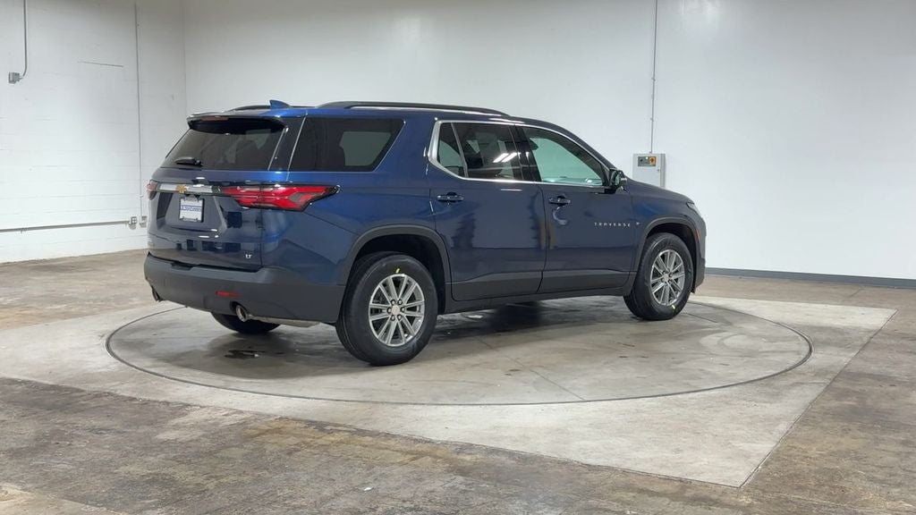 2023 Chevrolet Traverse LT