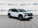2024 Chevrolet Traverse 2LT