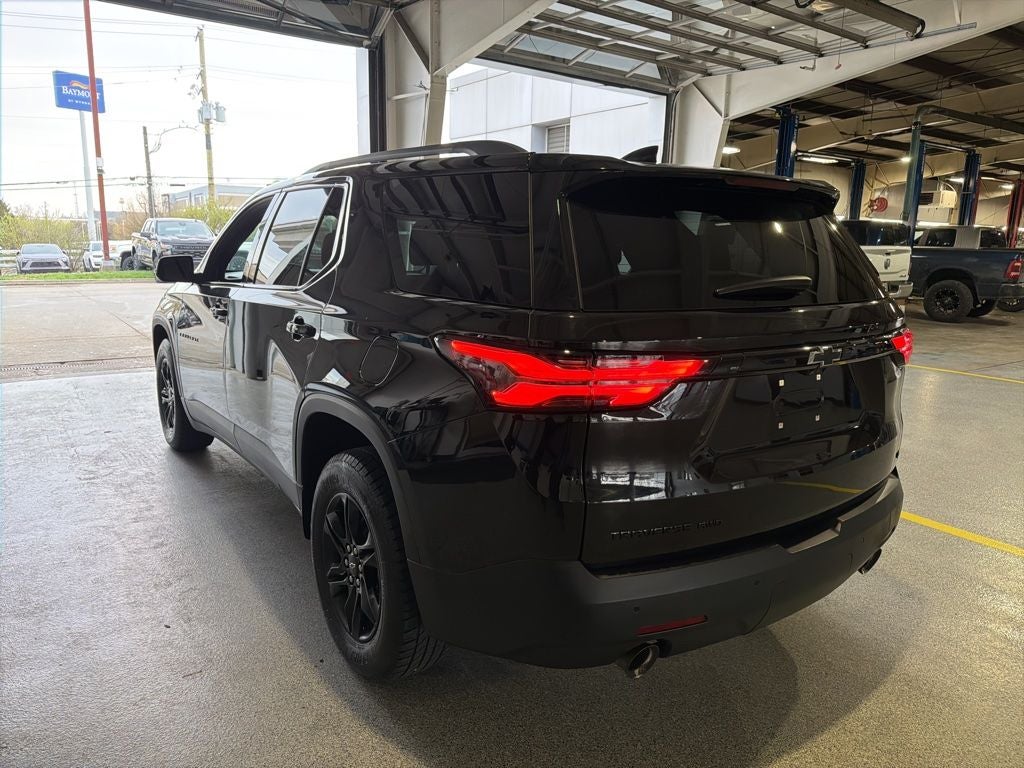 2022 Chevrolet Traverse LT