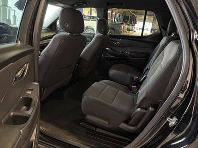 2022 Chevrolet Traverse LT