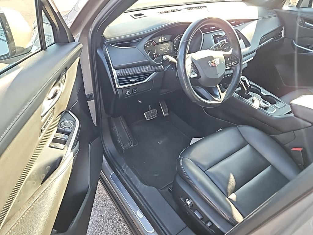 2023 Cadillac XT4 Sport