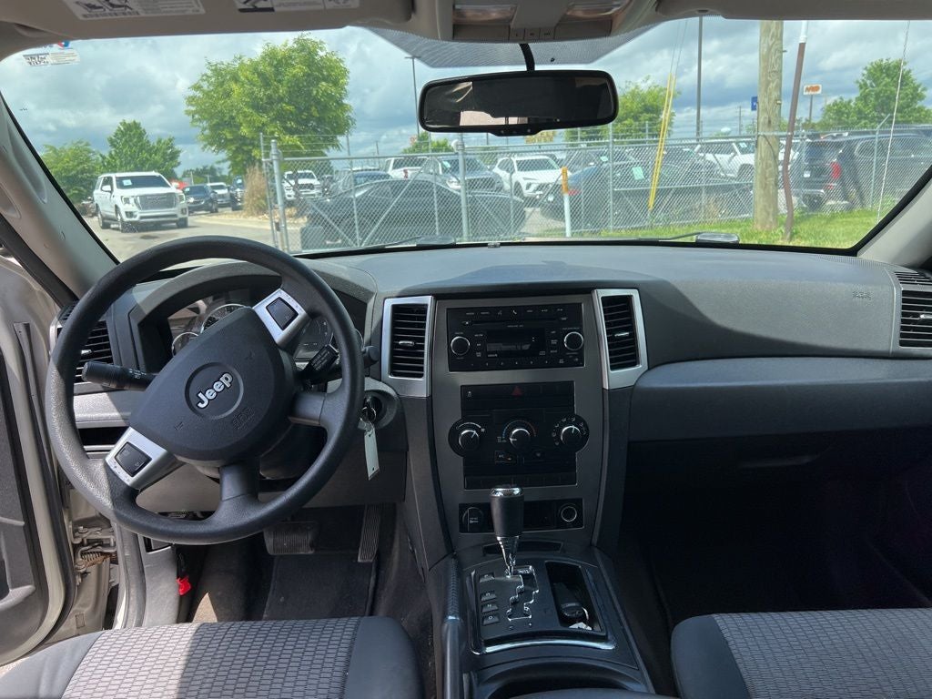 2010 Jeep Grand Cherokee Laredo