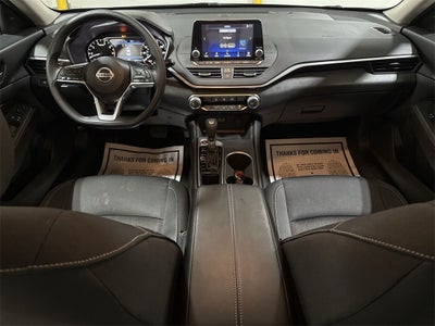 2022 Nissan Altima 2.5 SV