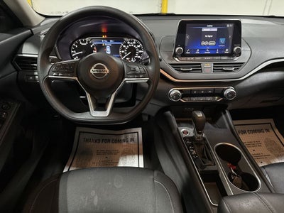 2022 Nissan Altima 2.5 SV