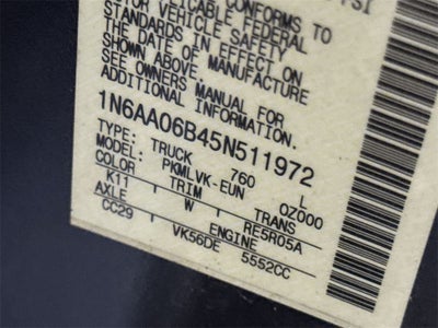 2005 Nissan Titan LE