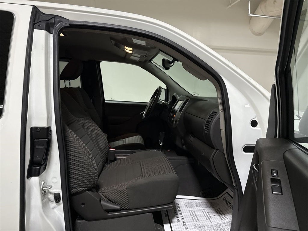 2021 Nissan Frontier SV