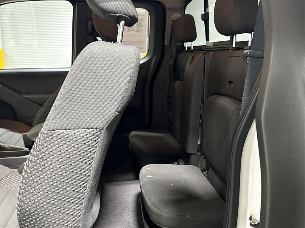 2021 Nissan Frontier SV