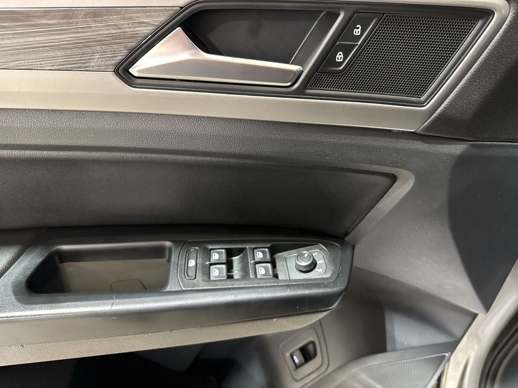 2020 Volkswagen Atlas Cross Sport 3.6L V6 SE w/Technology