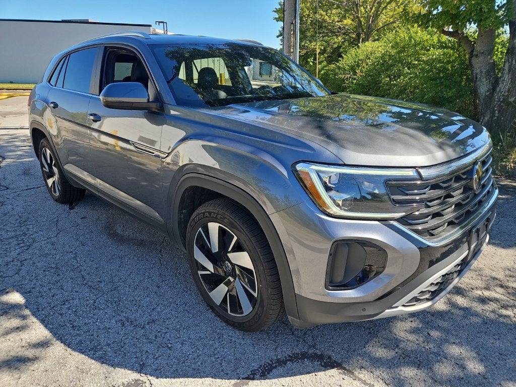 2024 Volkswagen Atlas Cross Sport 2.0T SE w/Technology