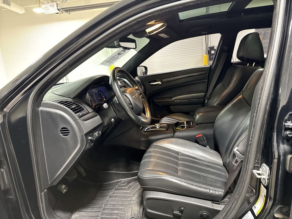 2015 Chrysler 300 S