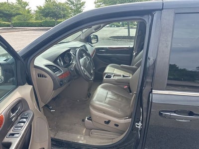 2015 Chrysler Town & Country Touring