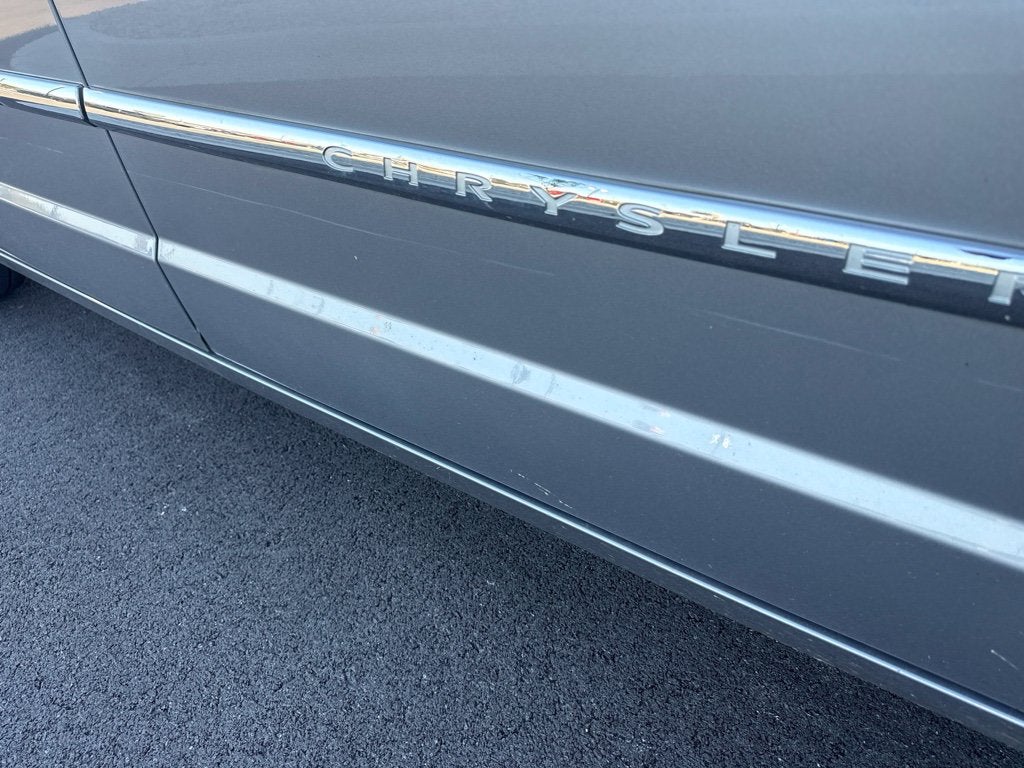 2014 Chrysler Town & Country Touring-L