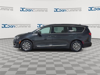2019 Chrysler Pacifica Touring L Plus