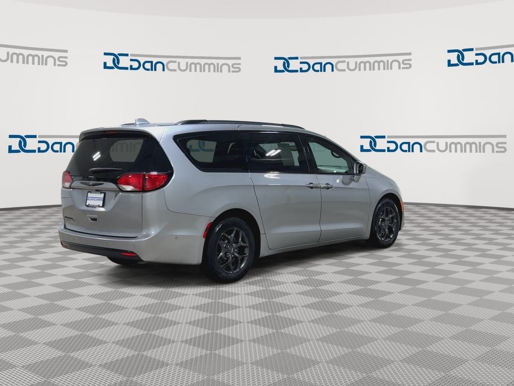2020 Chrysler Pacifica Touring L Plus
