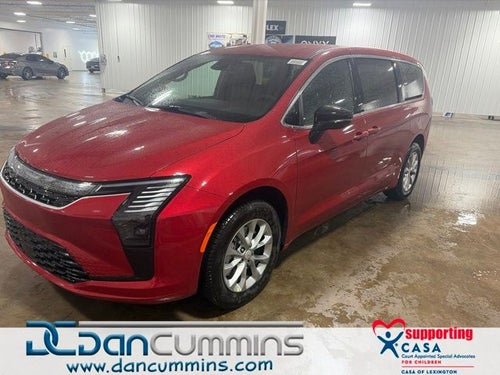 2027 Chrysler Pacifica Select