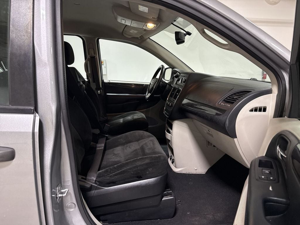 2015 Dodge Grand Caravan AVP