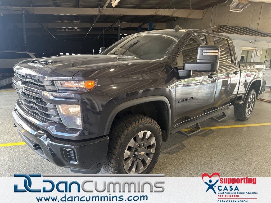2024 Chevrolet Silverado 2500HD Custom