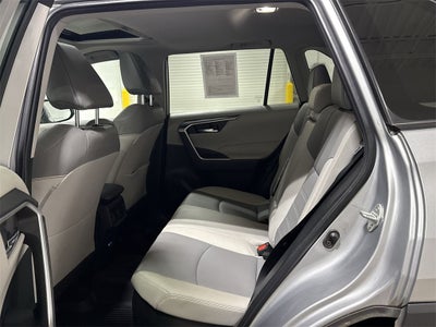 2022 Toyota RAV4 Hybrid XLE Premium