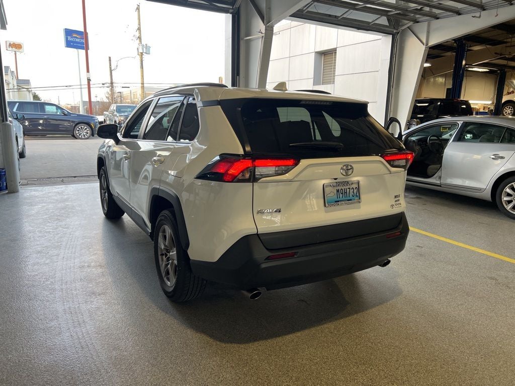 2022 Toyota RAV4 XLE