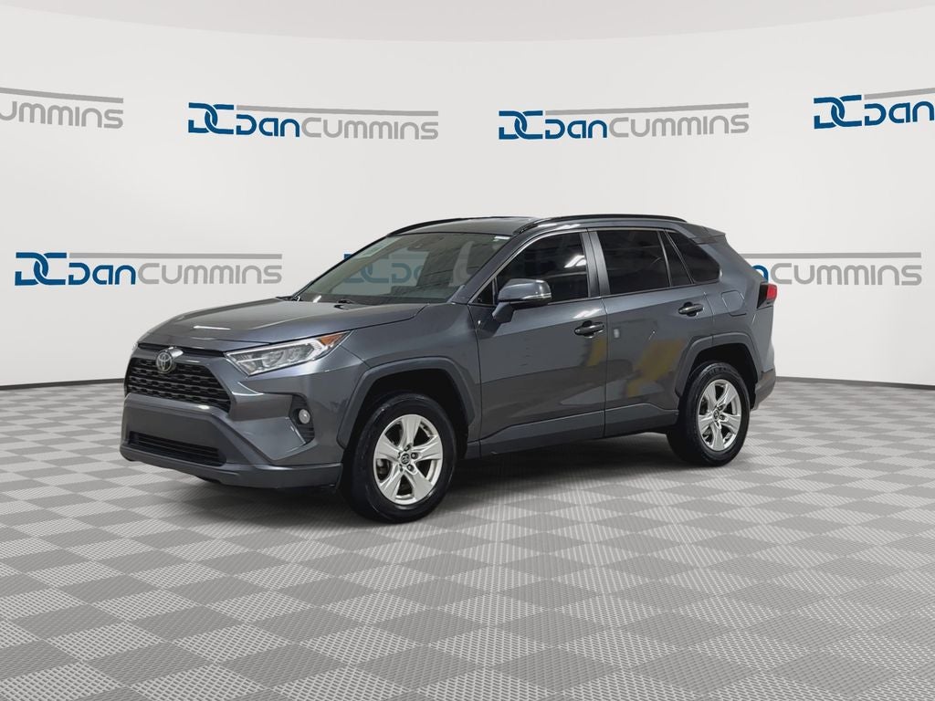 2020 Toyota RAV4 XLE
