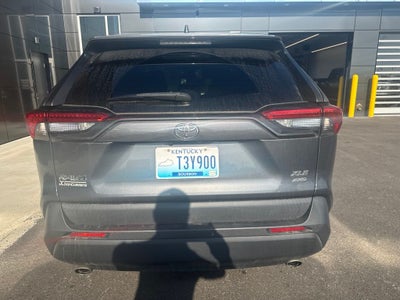 2020 Toyota RAV4 XLE