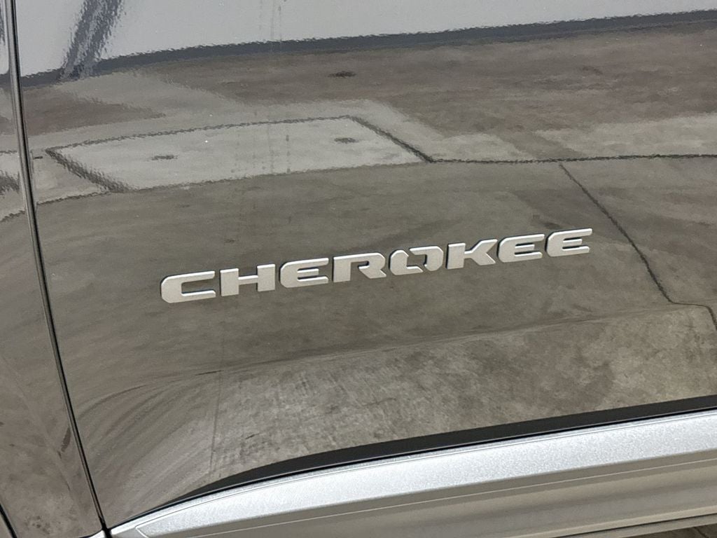 2026 Jeep Cherokee Laredo