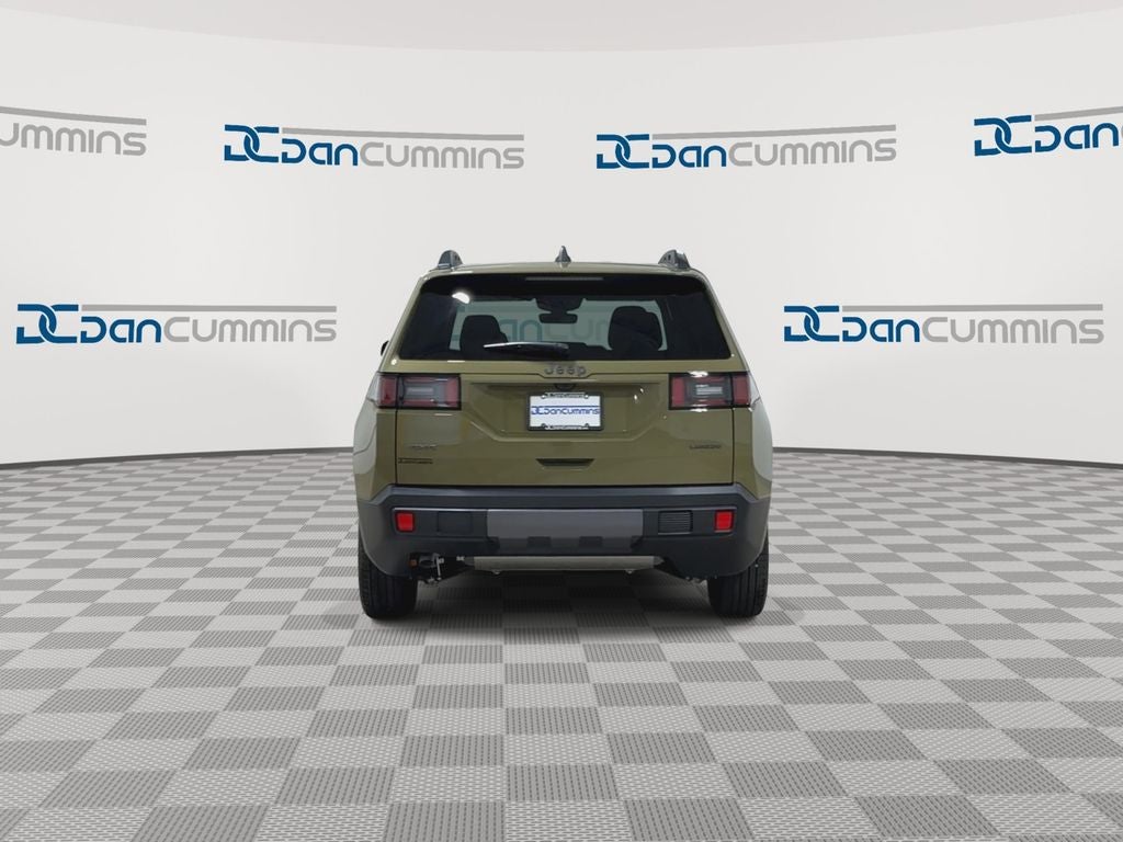 2026 Jeep Cherokee Laredo