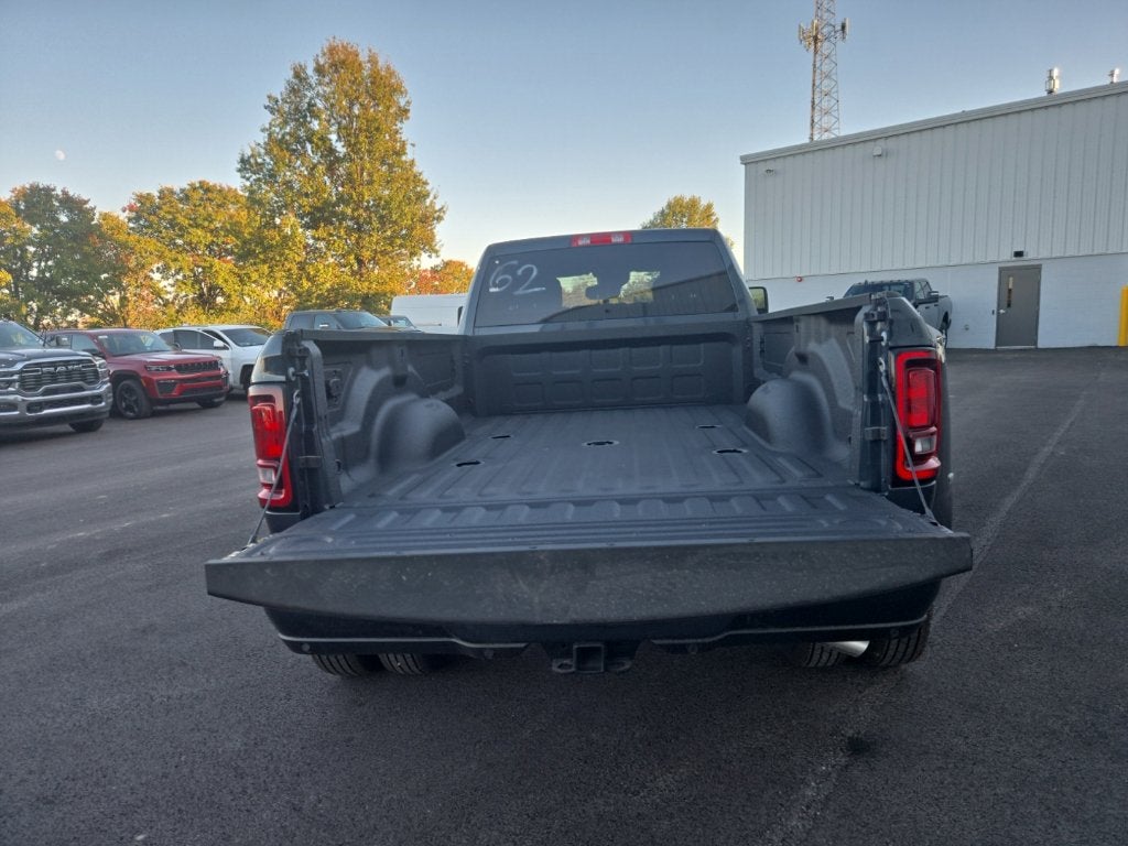 2027 RAM 3500 Big Horn