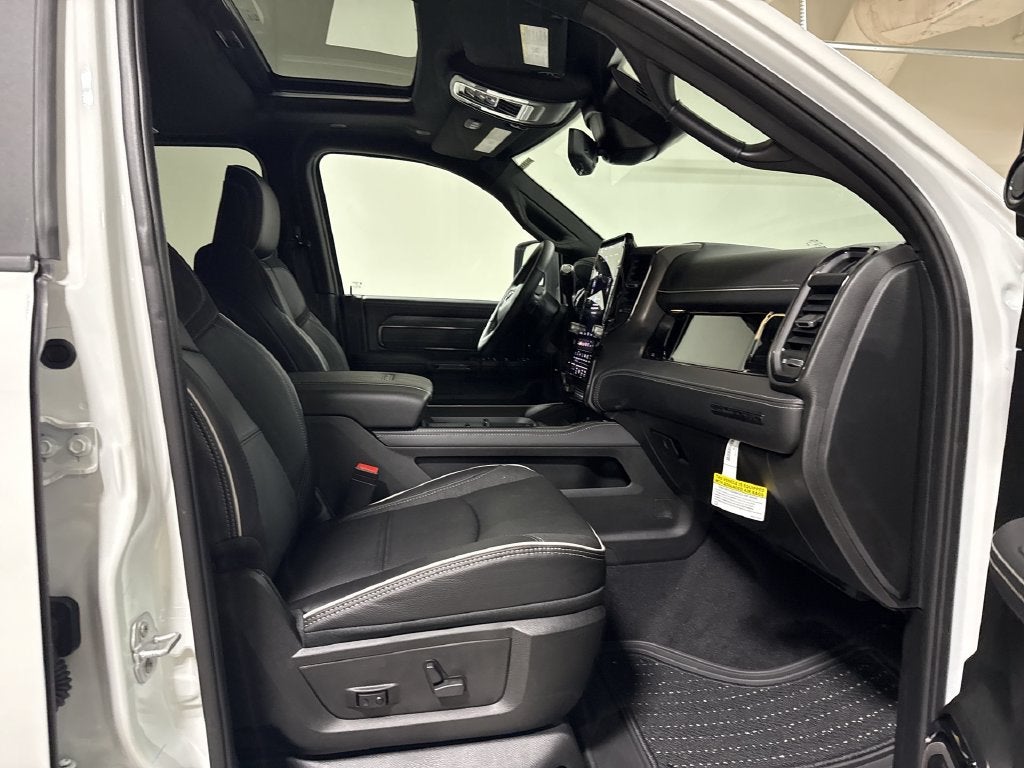 2027 RAM 3500 Limited